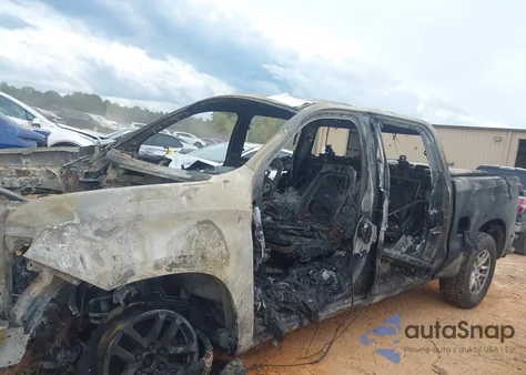 2021 Chevrolet Silverado 1500 4Wd Short Bed Ltz z USA, uszkodzony, nr VIN 1GCUYGED2MZ214620